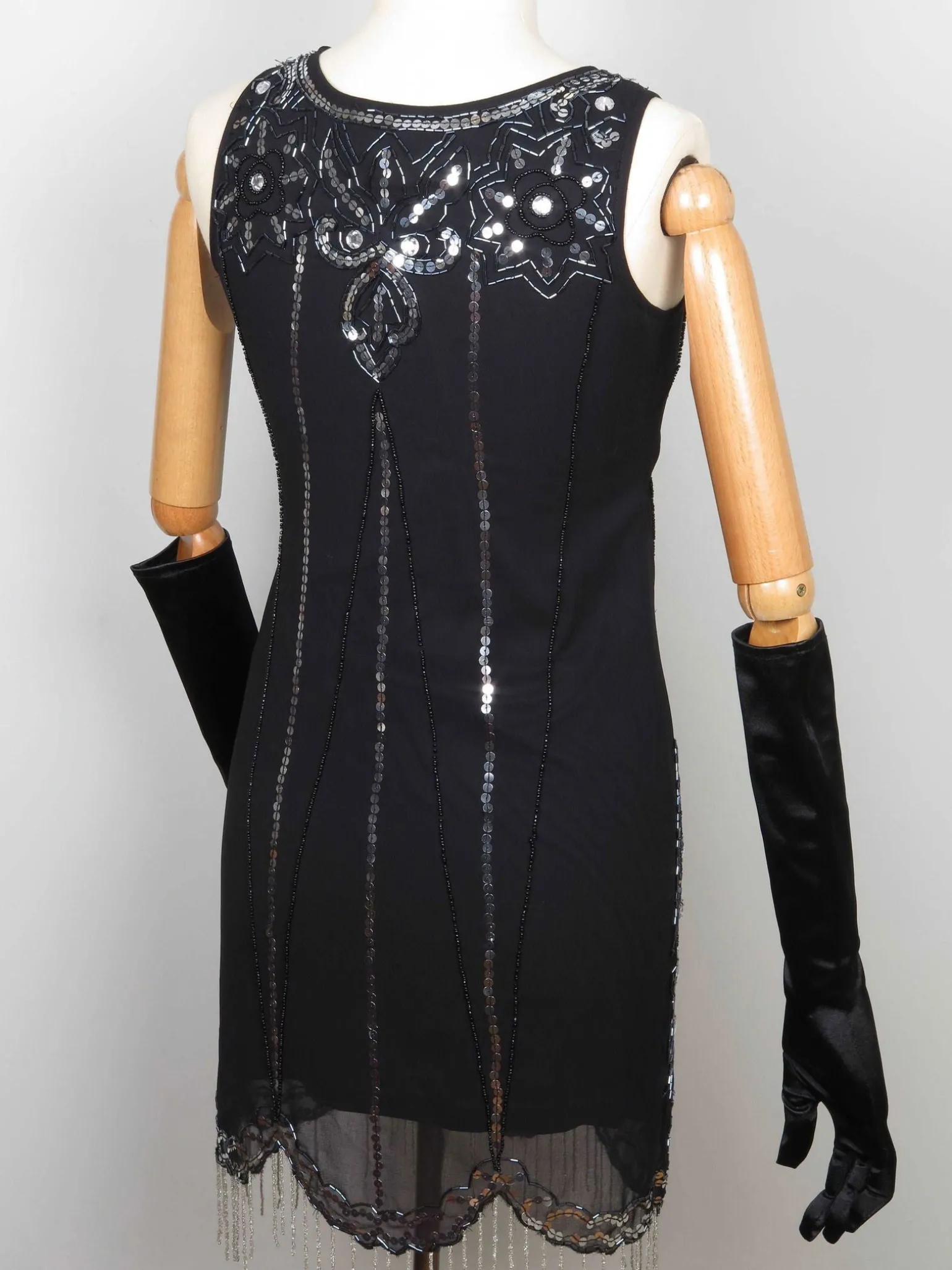 Black 1920s Vintage Style Flapper Dress With Beads S