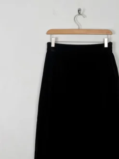 Black Velvet Vintage Pencil Skirt 27
