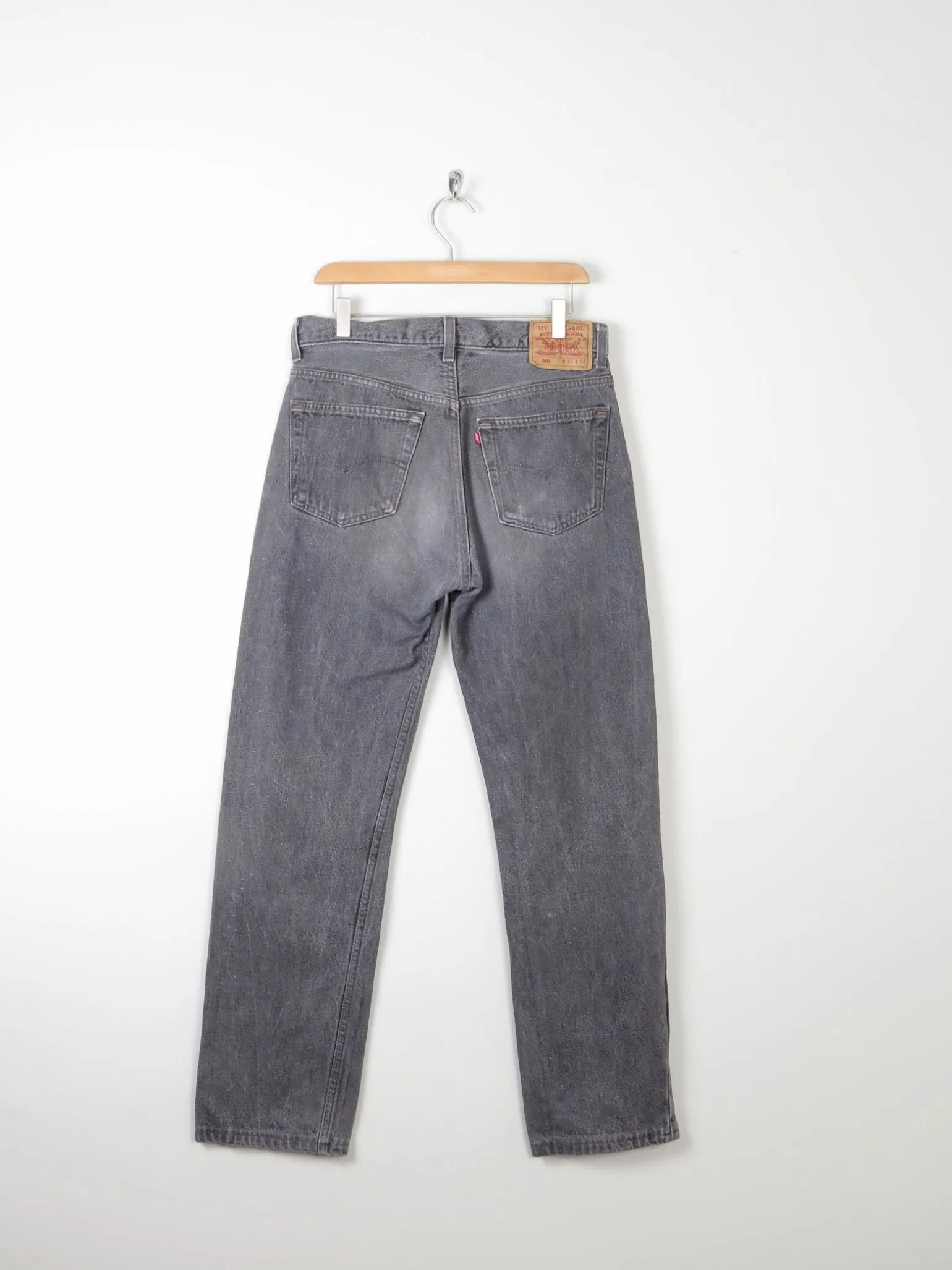 Grey Vintage Levi's Jeans 501s 32"