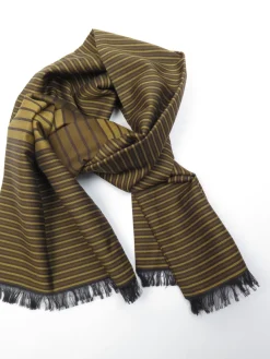 Mens Classic Vintage Green Printed Cravat Style Scarf