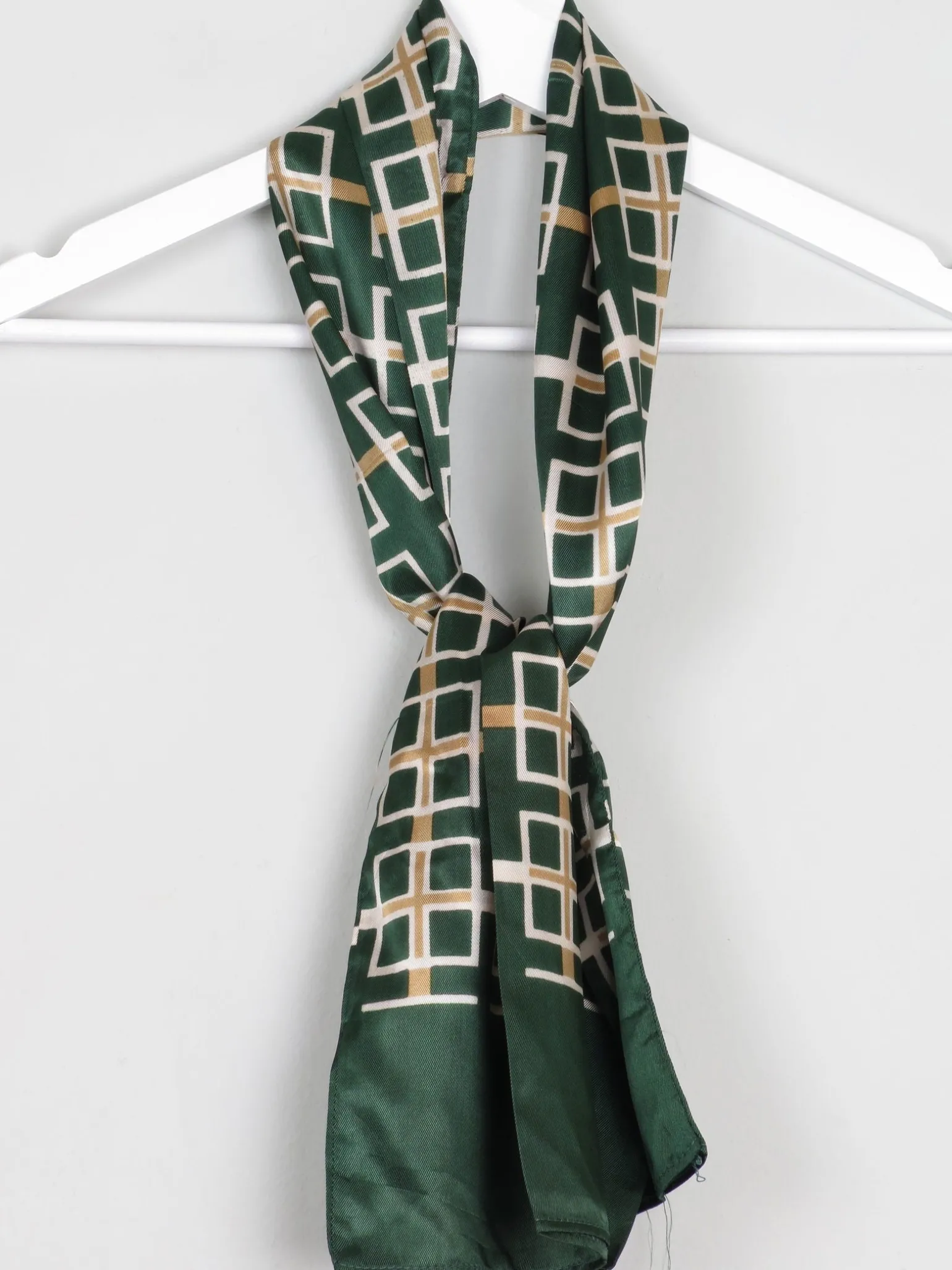 Men's Green Satin Graphic Print Scarf