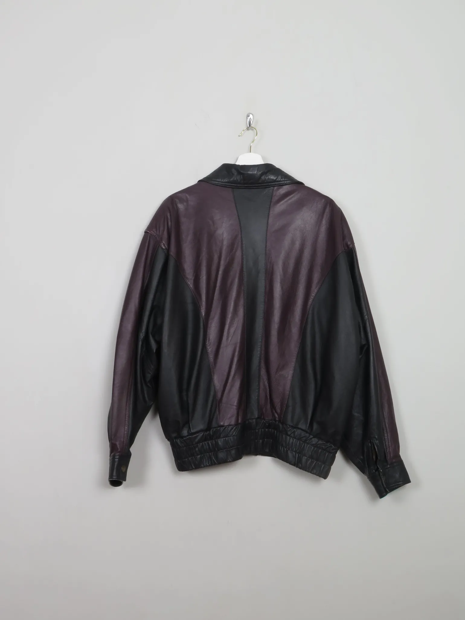 Men's Vintage Black Leather Bomber Jacket M