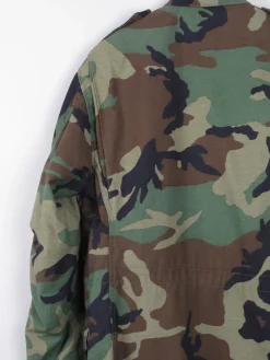 Men’s Vintage Green Camouflage Army Jacket L