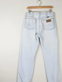 Men’s Vintage Wrangler Light Blue Jeans 30