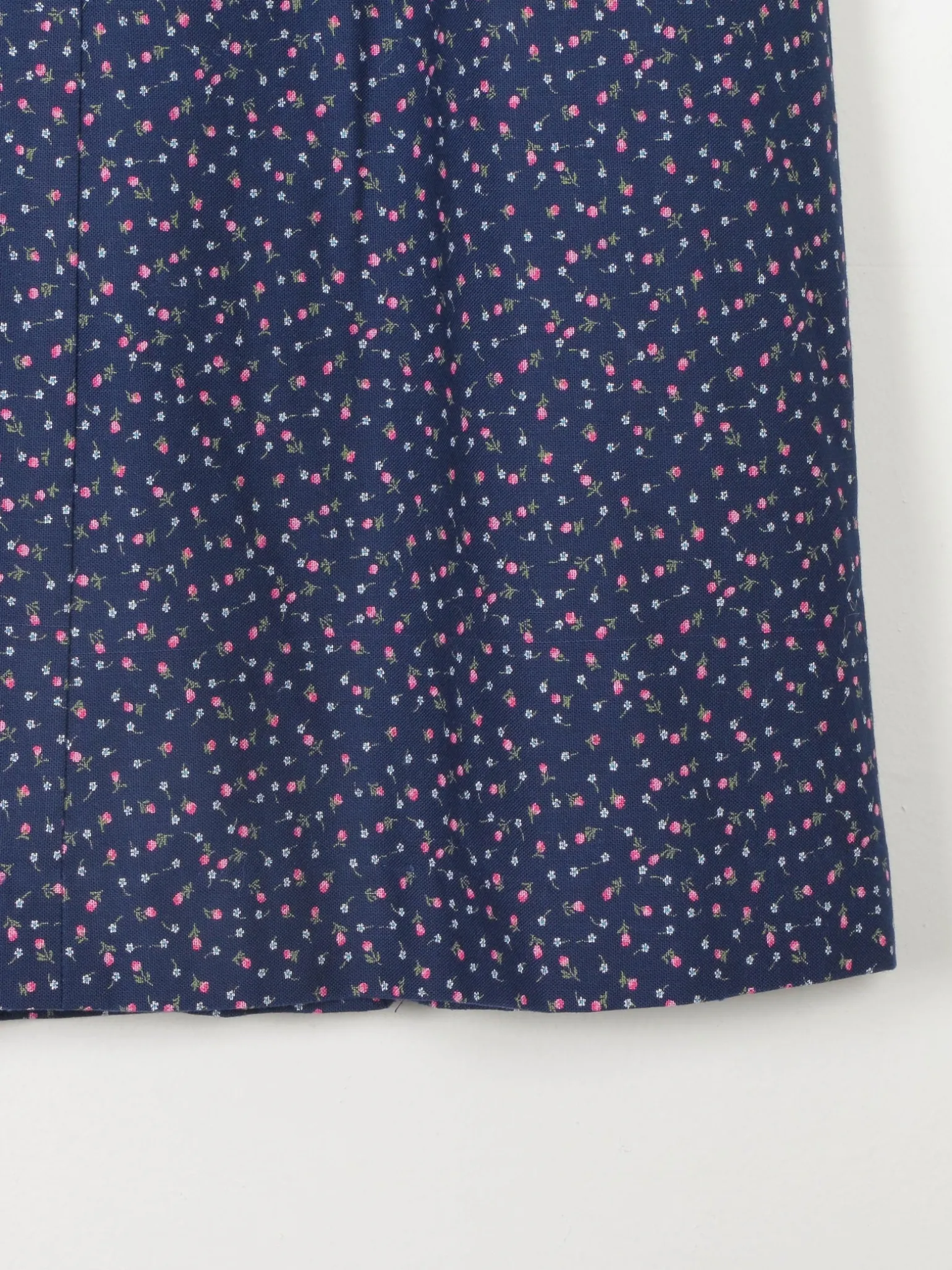 Navy Floral Vintage Prairie Skirt With Pockets 28" 8/10
