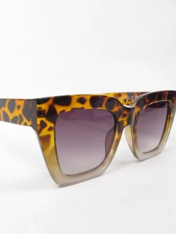 Oversized Square Women’s 70s Style Sunglasses