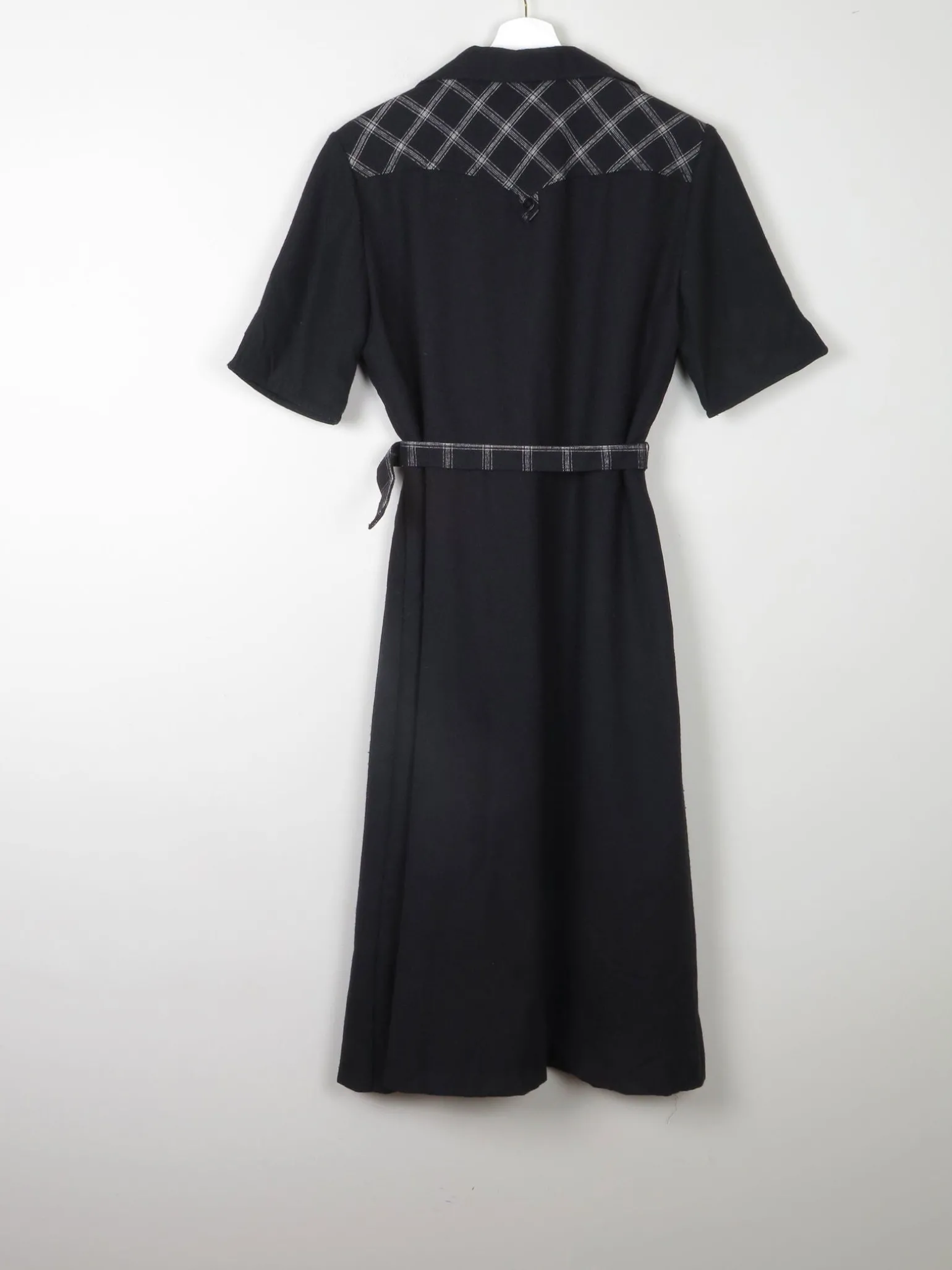 1970s Vintage Black Safari Style Midi Dress 10/12
