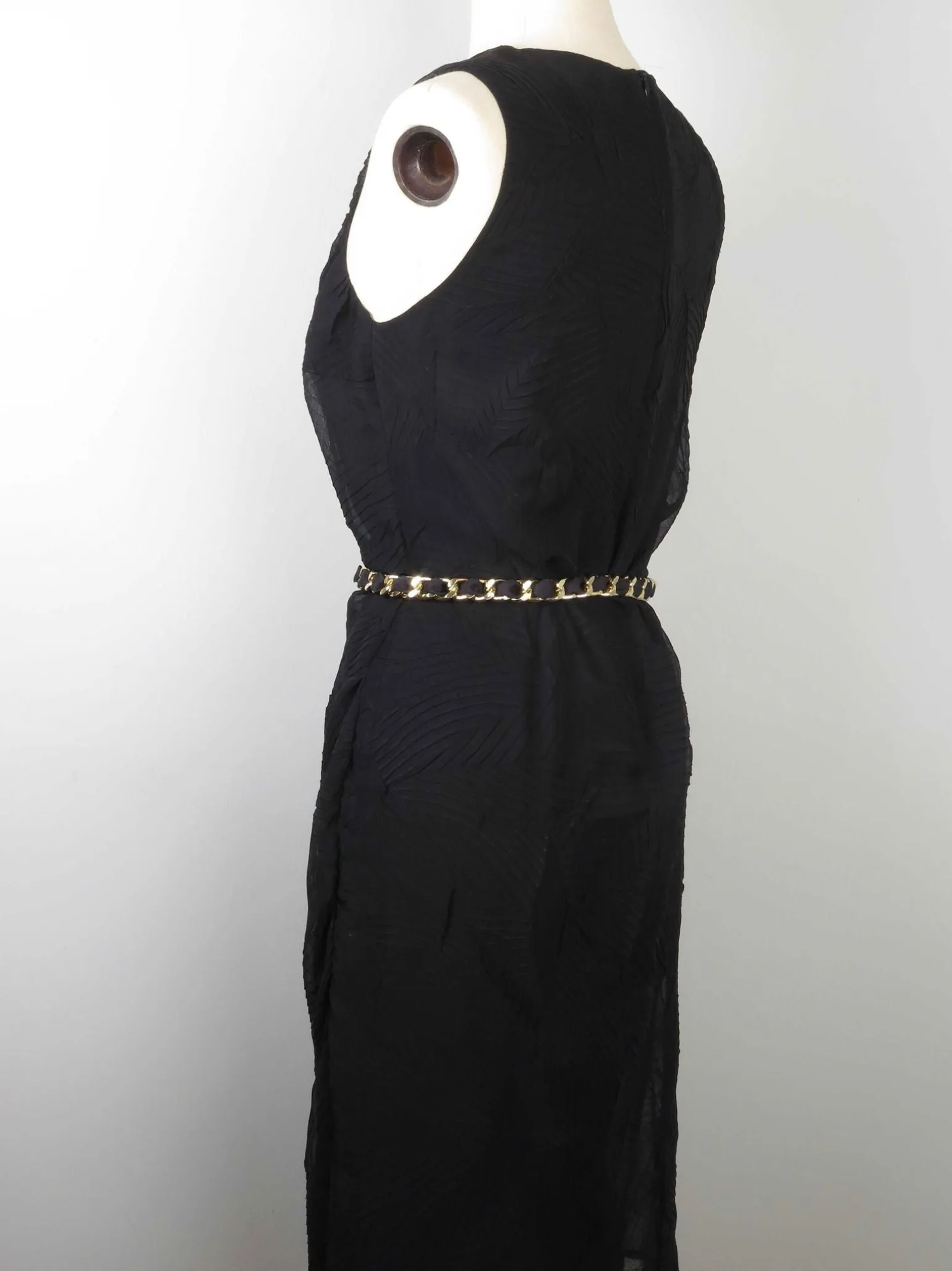 1990s Vintage Dress With Leaf Designs S