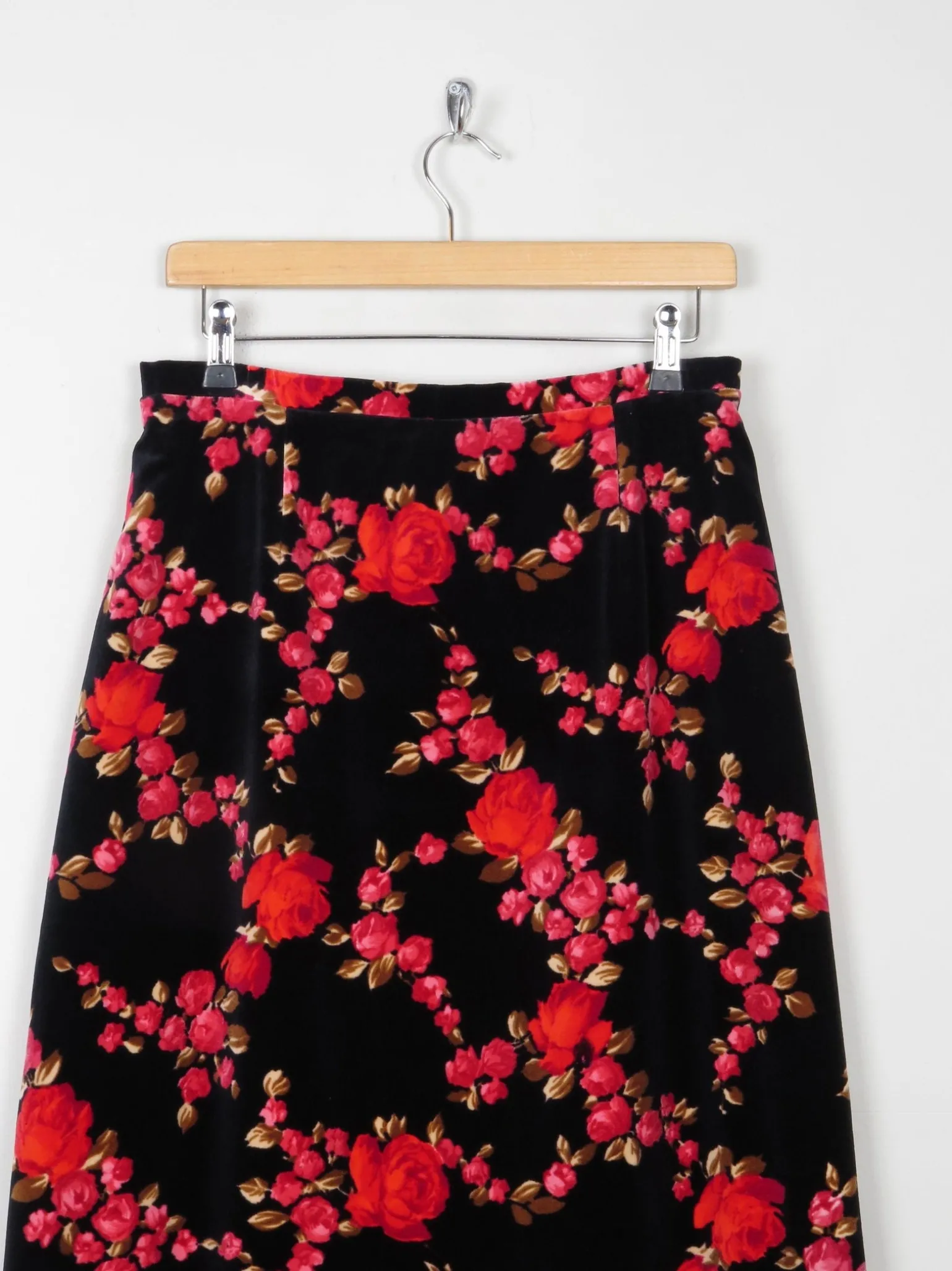1970s Vintage Velvet Floral Print Maxi Skirt 28"W /S