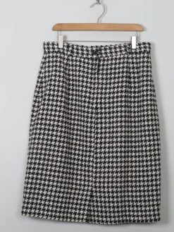 Vintage Black & White Herringbone Pencil Skirt 32
