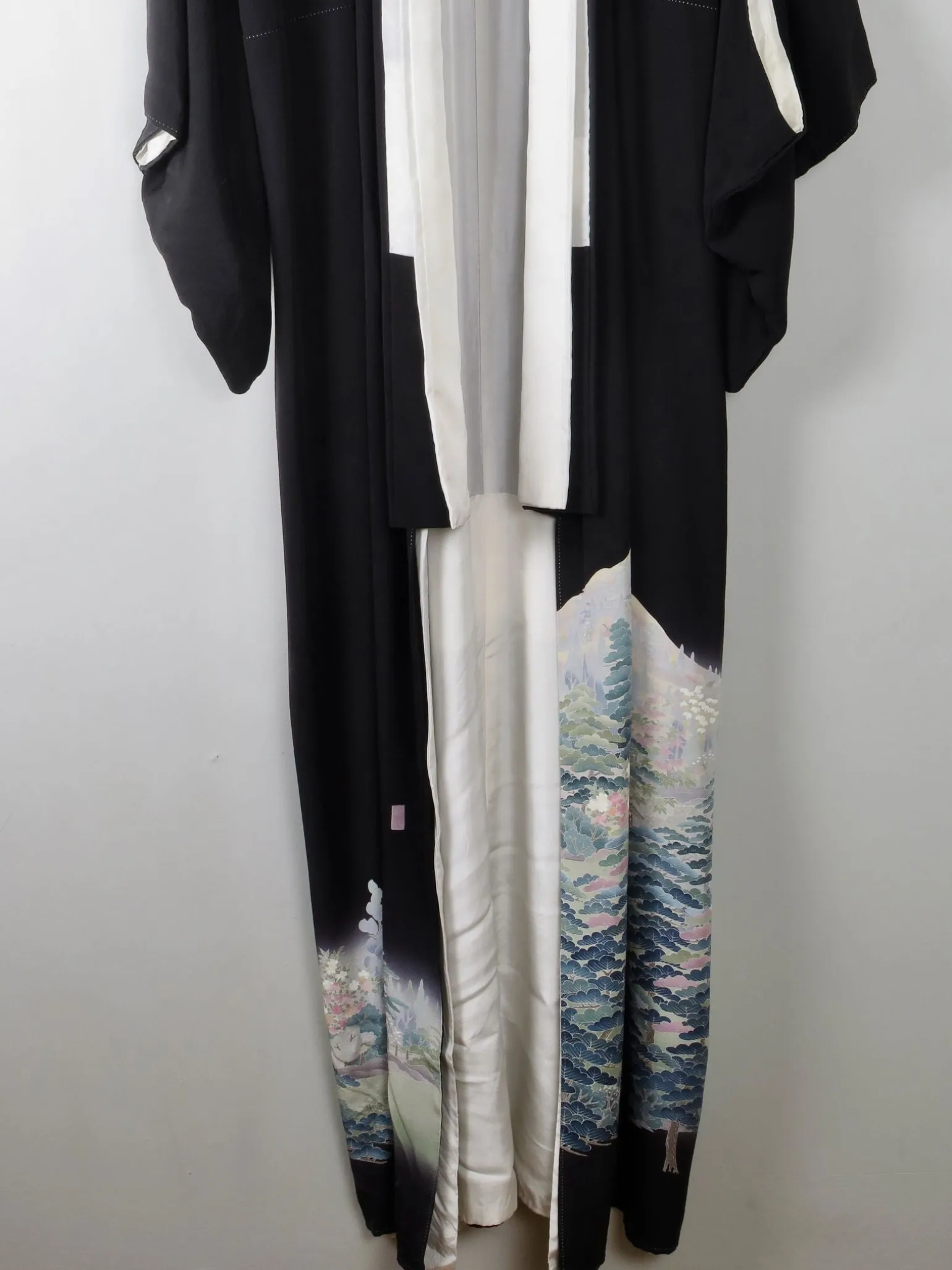 Vintage Black Kimono Crepe and Silk S/M