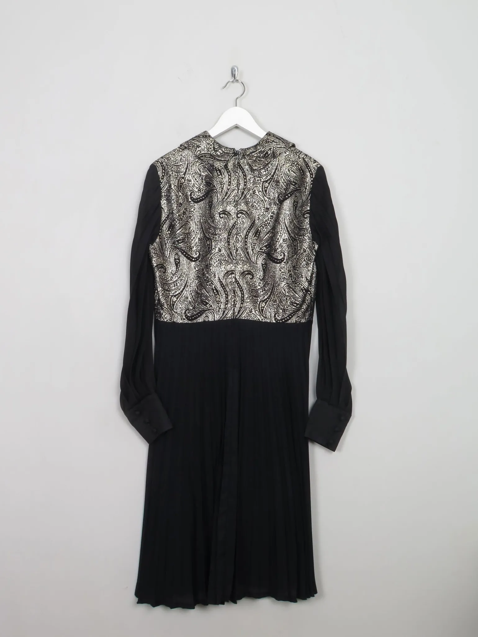 Vintage Black Pleated Dress With Collar & Sleeves M