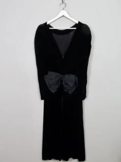 Vintage Black Velvet Dress With Long Sleeves XS