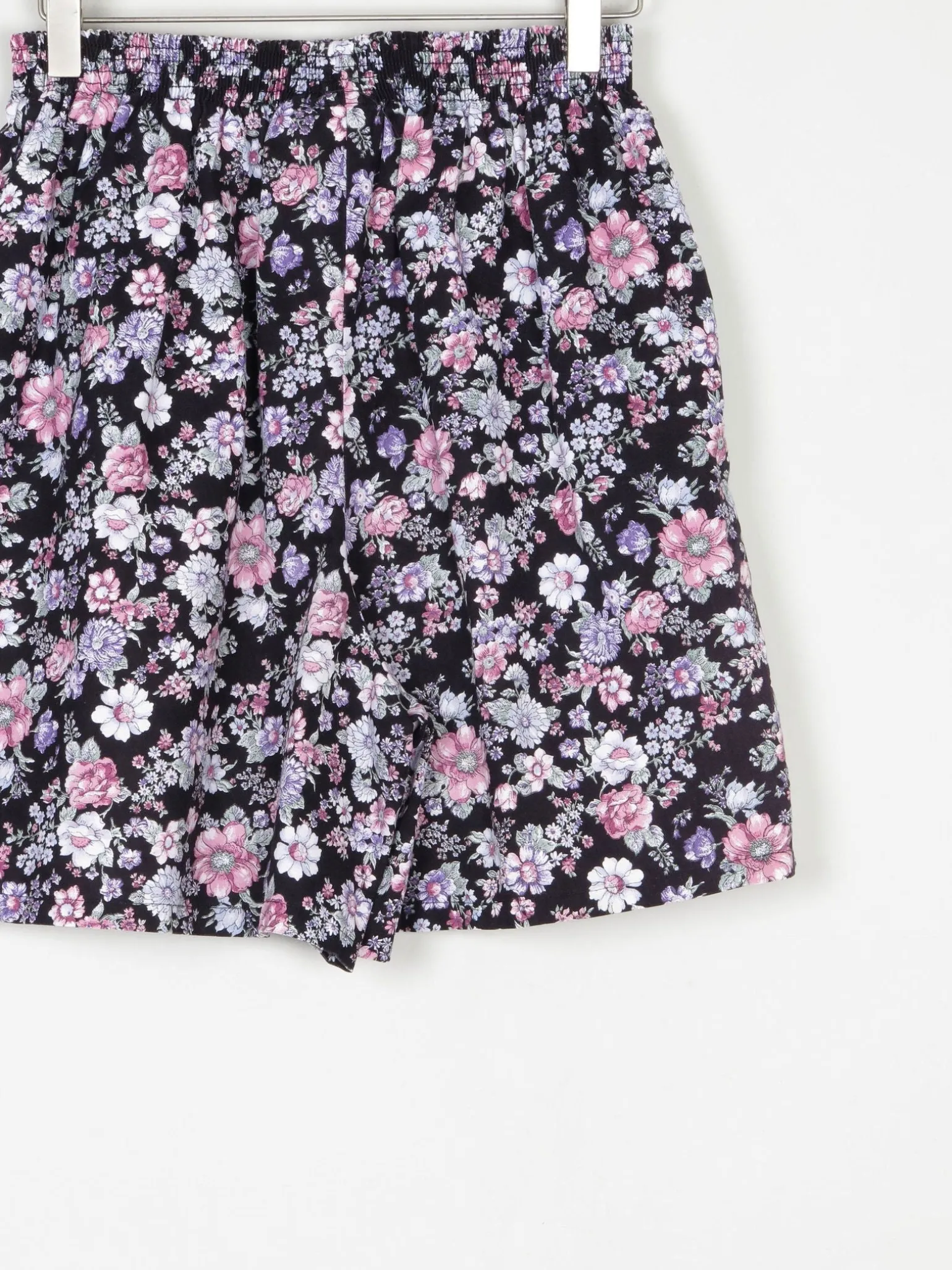 Vintage Floral Bermuda Shorts S