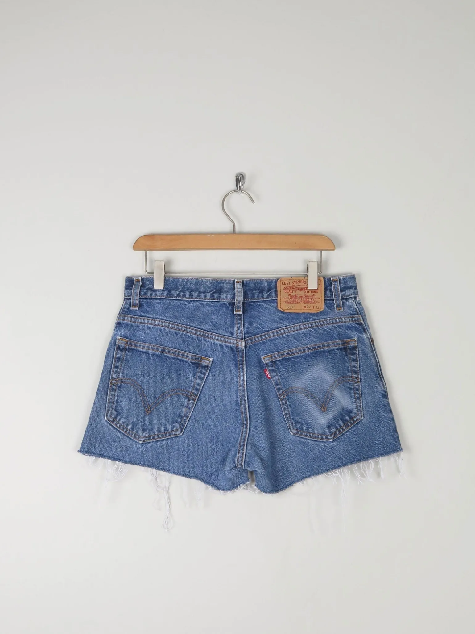 Vintage Levis Denim Shorts 31 10/12