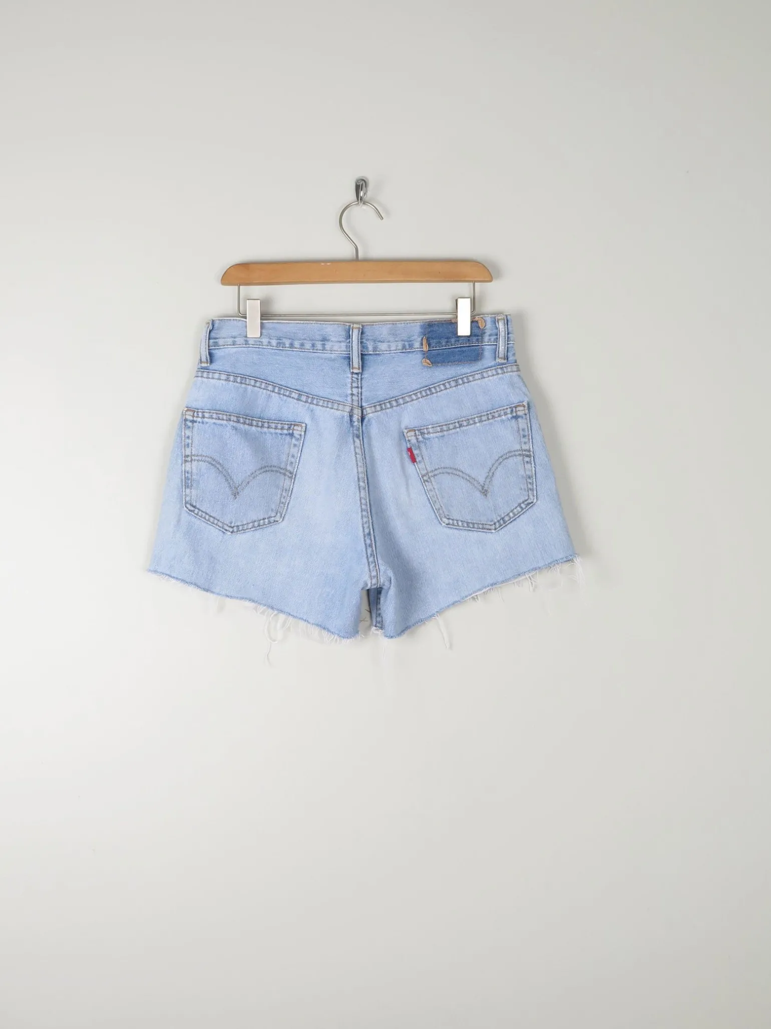 Vintage Levis Denim Shorts 30"