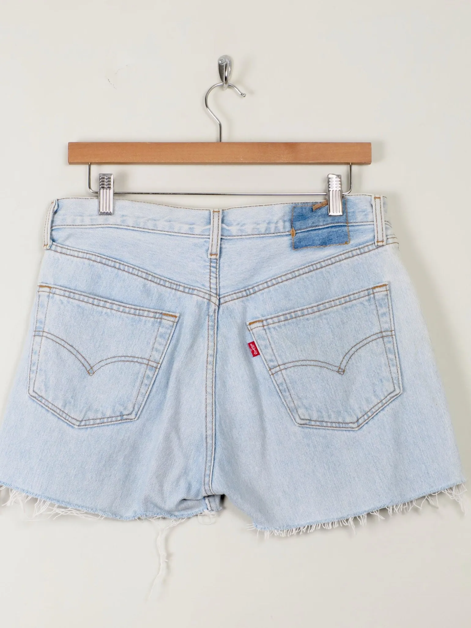 Vintage Levi’s Denim Shorts 31"W