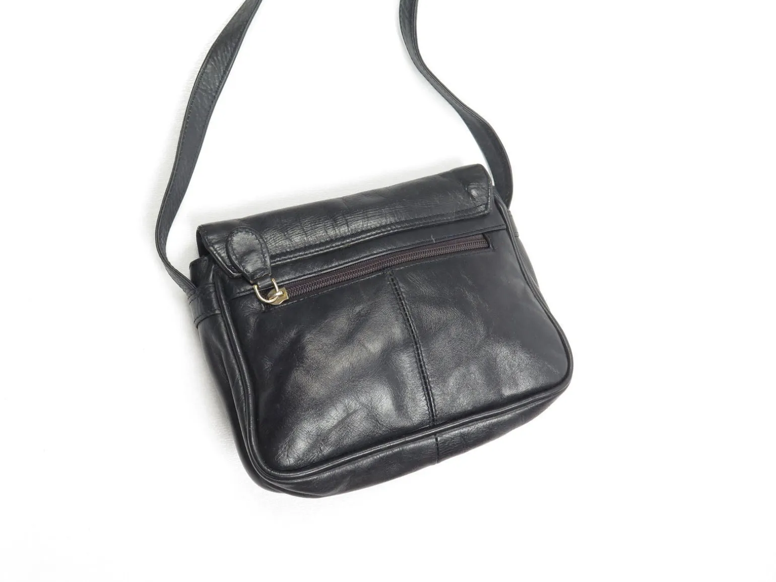Vintage Oriano Navy Leather Cross-Body Bag