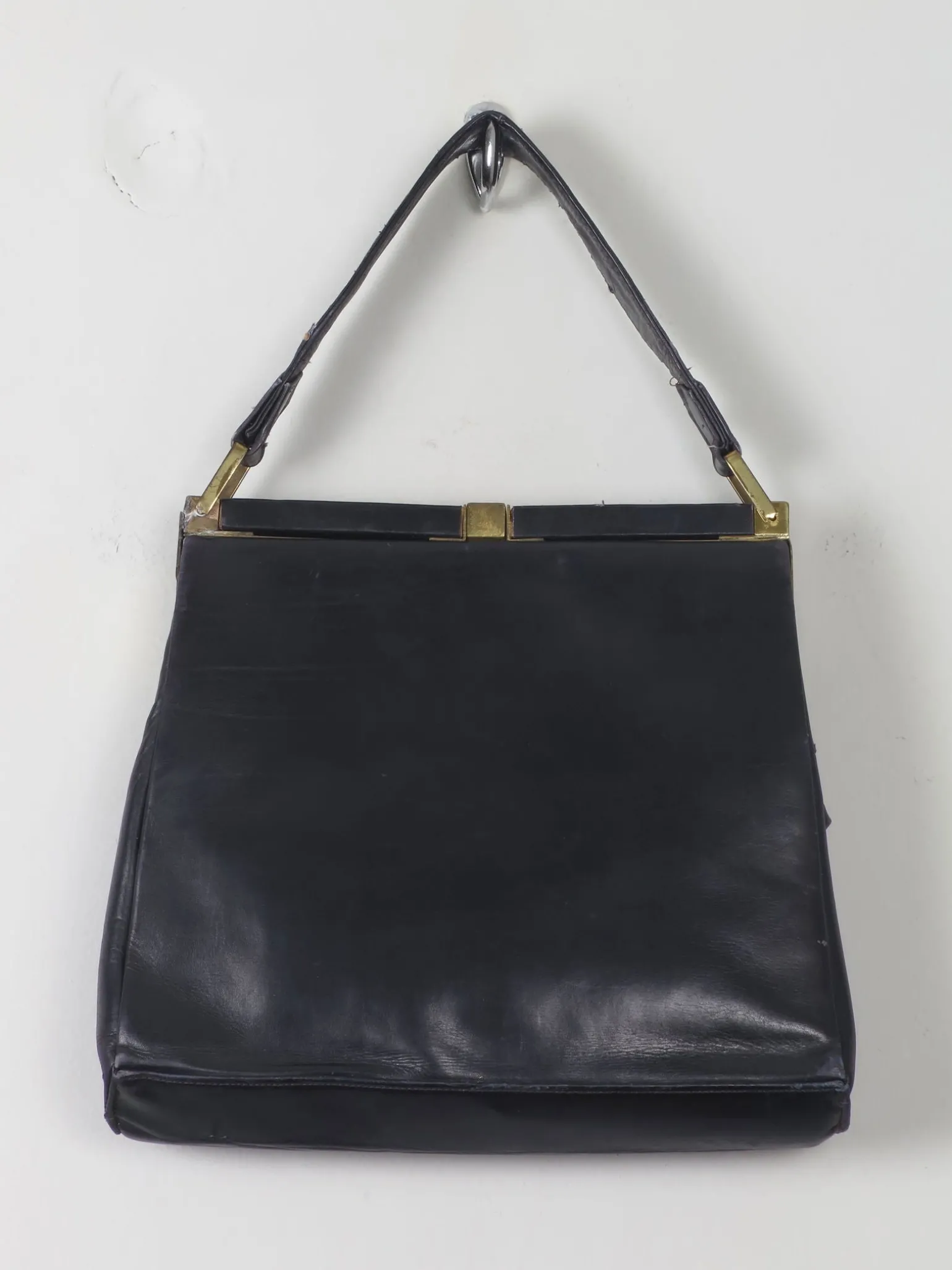 Vintage 1940s Navy Leather Handbag