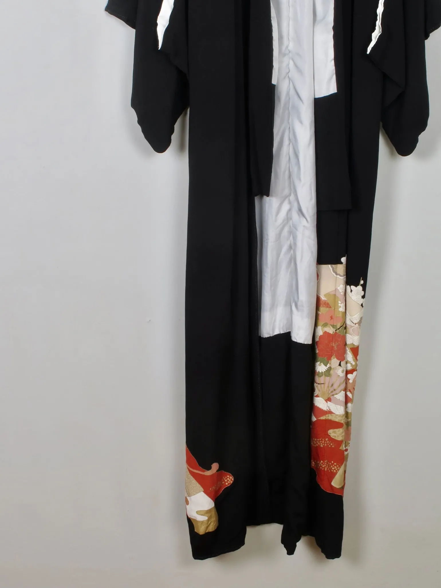 Vintage Silk & Wool Black & Embellished Kimono S/M