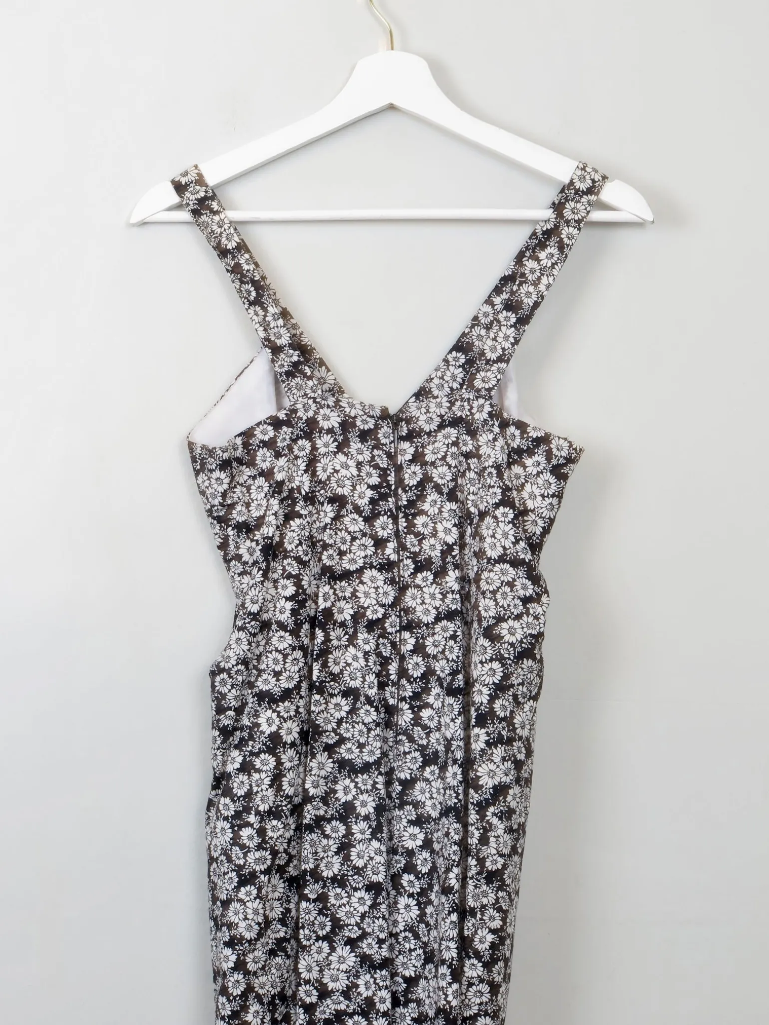 Vintage Sleeveless Black & White Floral Dress XS