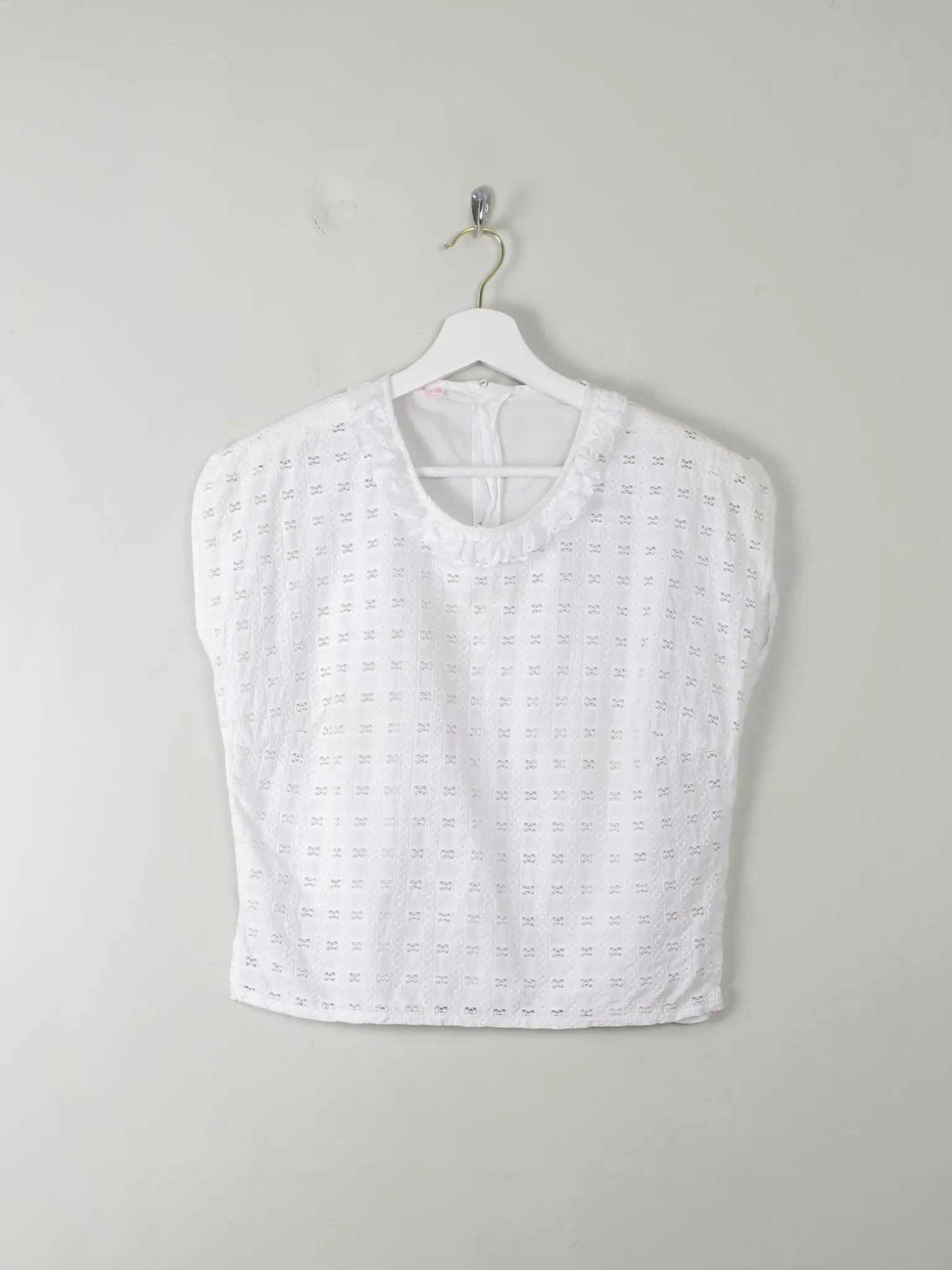 Vintage White Broderie Anglaise Blouse S/M