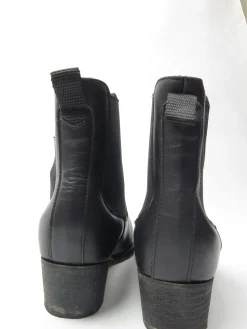 Women’s Black Leather Clarks Chelsea Boots 4/37