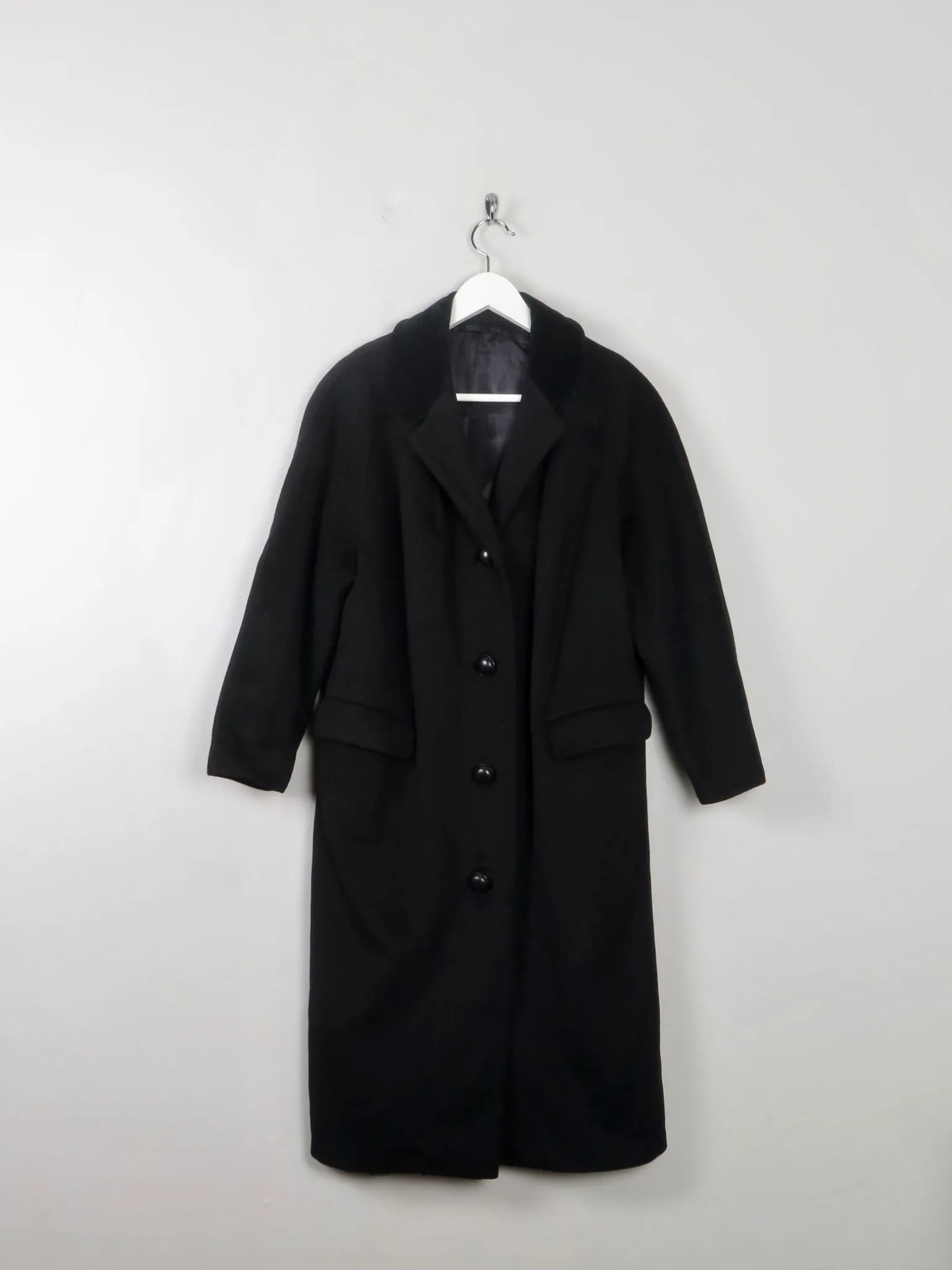 Women's Black Wool 1950s Cashmere & Wool Vintage Coat S/M