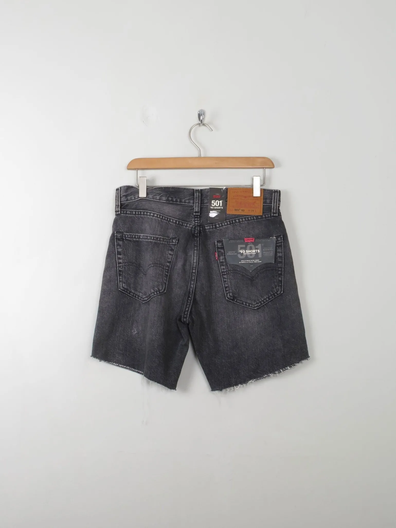 Women's New Levis 93 Denim Shorts Grey 29"