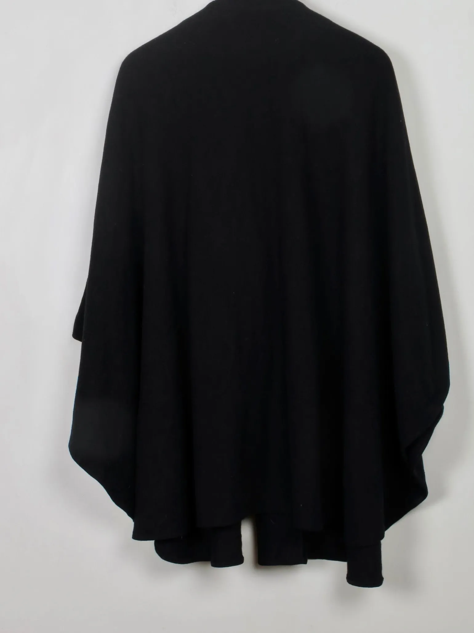 Women’s Vintage Black Avoca Cape One Size