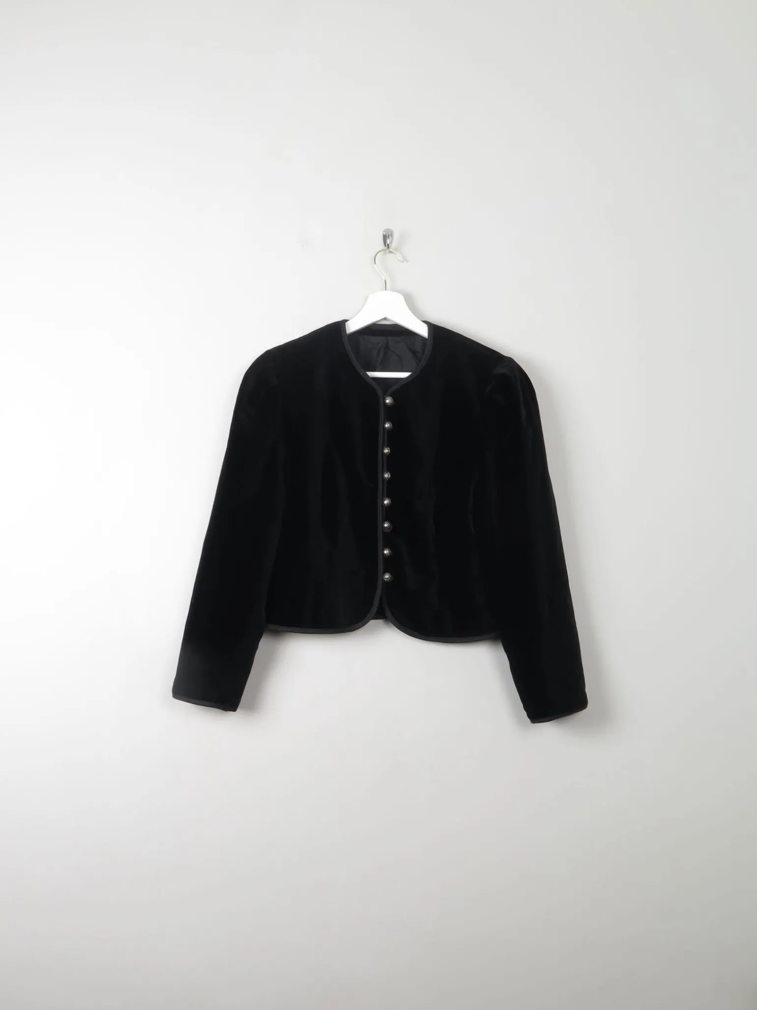Women's Vintage Black Velvet Cropped Jacket M