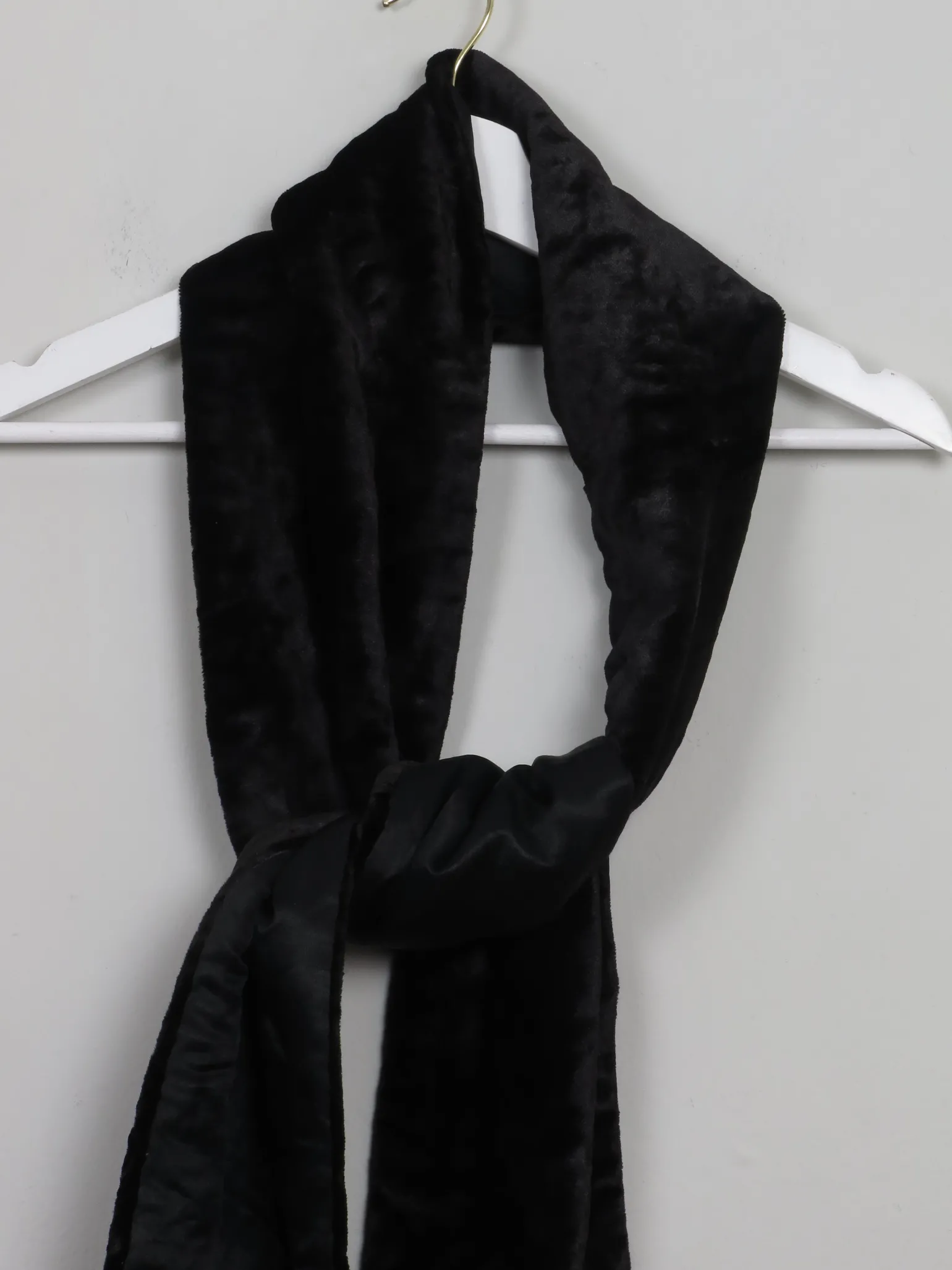Women's Vintage Black Velvet Long Scarf