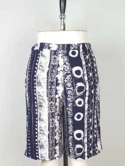 Women's Vintage Navy & White Long Shorts 12/14