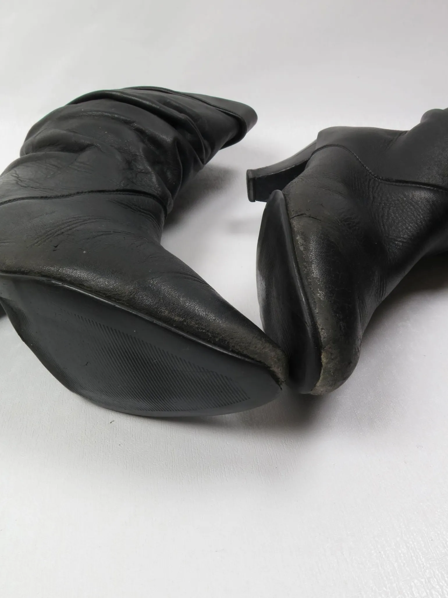Women's Vintage Short Black Leather Boots 39/6