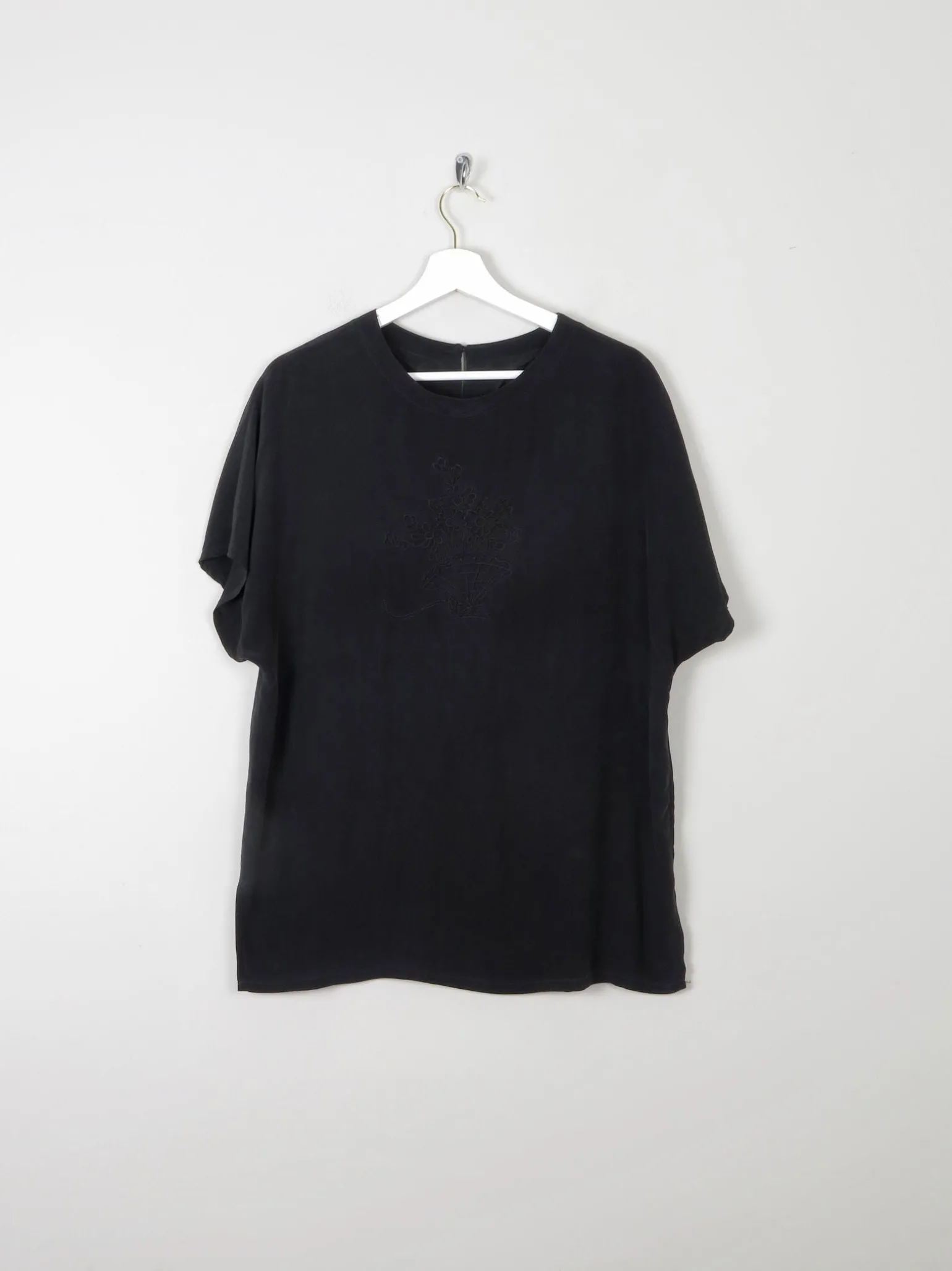 Women's Vintage Silk Short Sleeved Blouse With Embroidery M/L