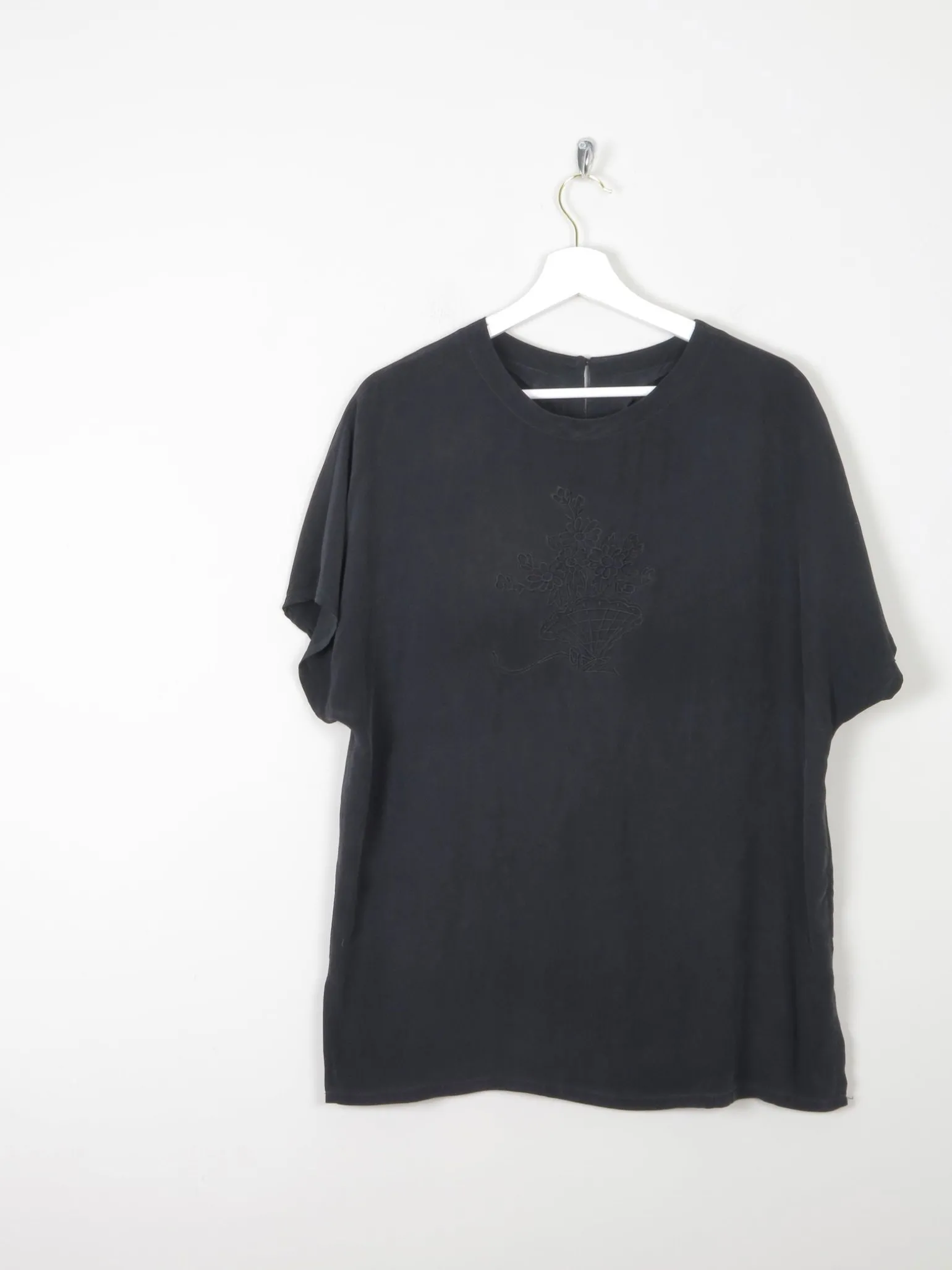 Women's Vintage Silk Short Sleeved Blouse With Embroidery M/L